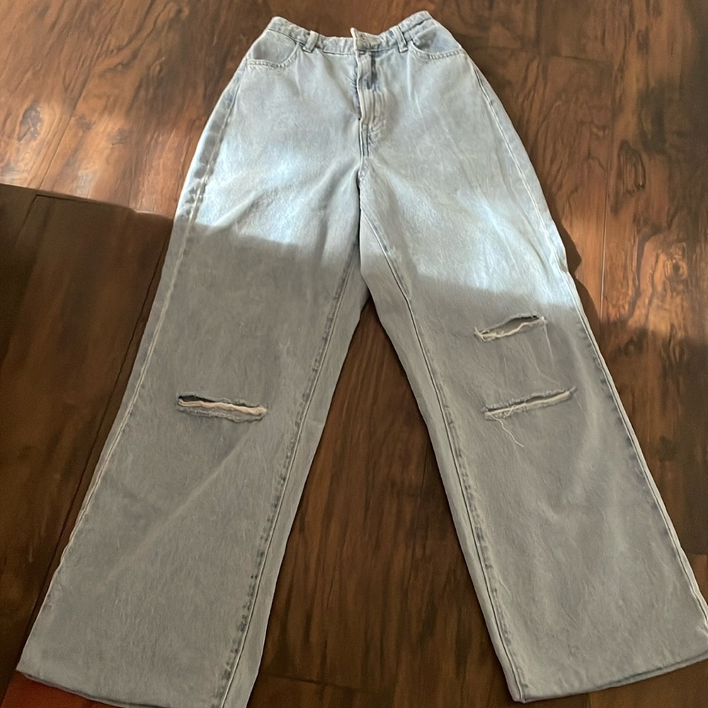 Light blue denim size 2 curvy fit wide ultra high wasted women’s jeans